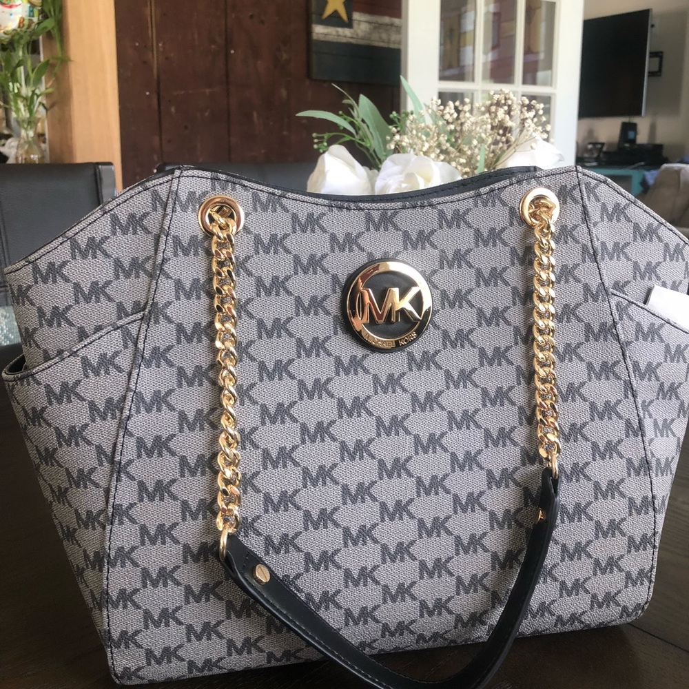 ❗️ MICHAEL KORS Chain Shoulder Tote ❗️